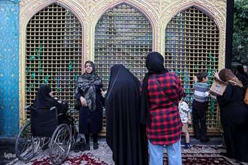 Imam Rezas (fvmh) födelsedag firades i Teheran